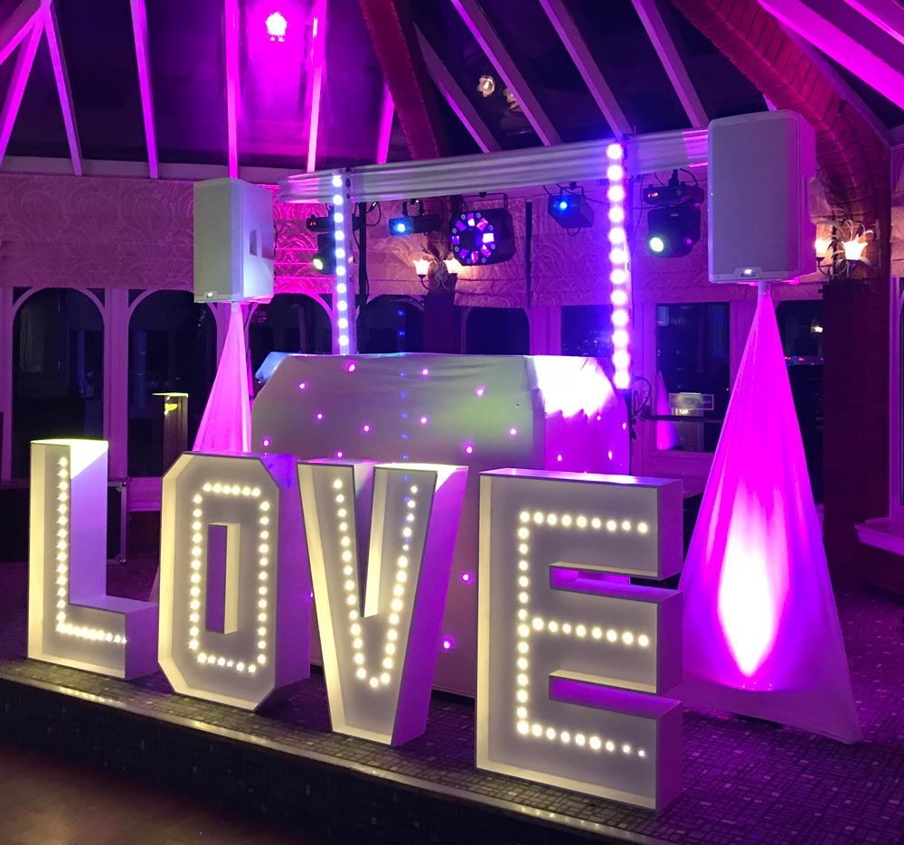 mobile wedding dj